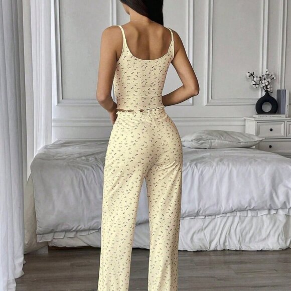 Casual Women's Sleeveless Printed Ribbed Fabric cami top And Pants lounge set - Picture 2 of 6